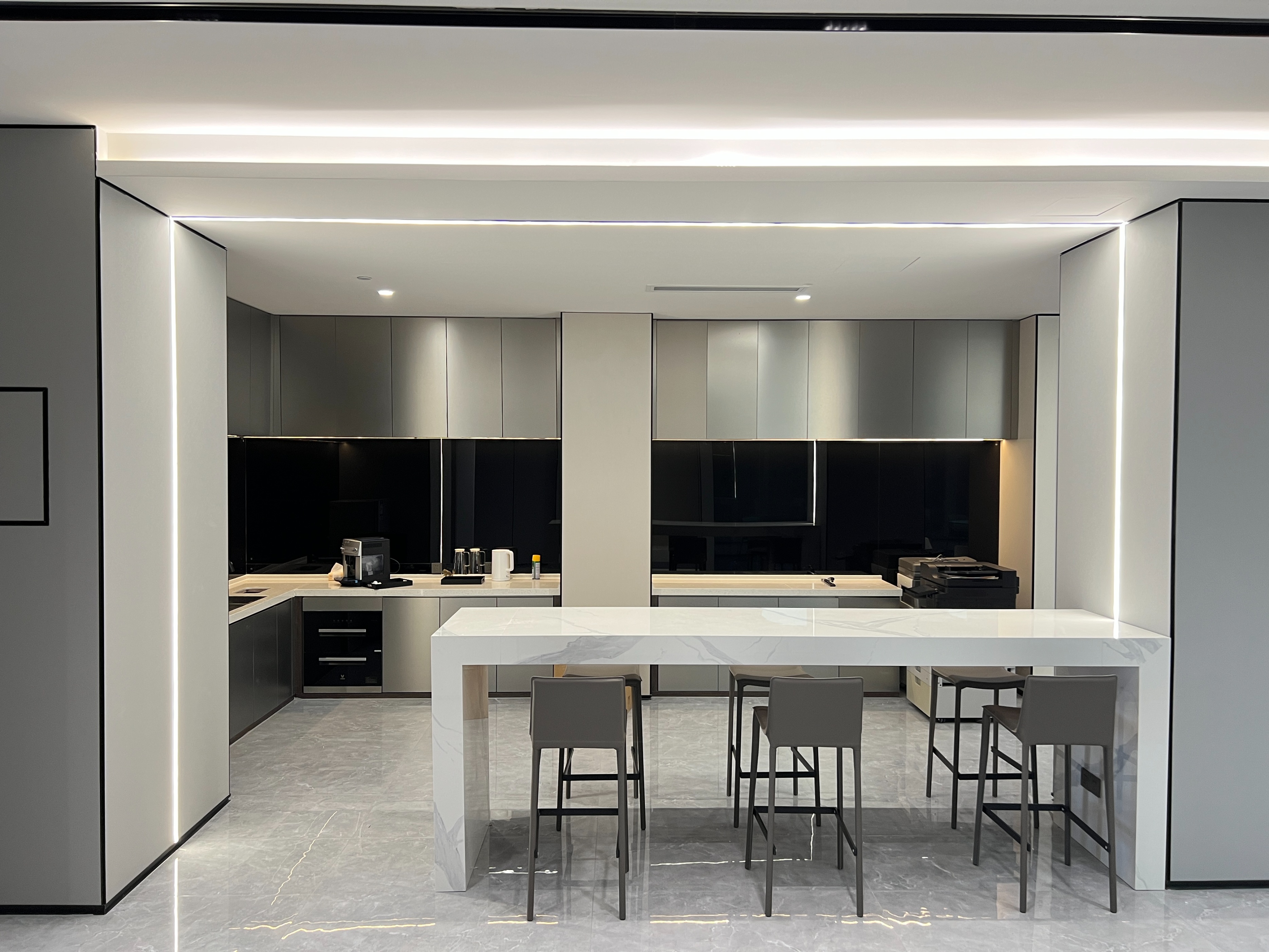 东莞市本地办公家具租赁平台,东莞松山湖场地租赁