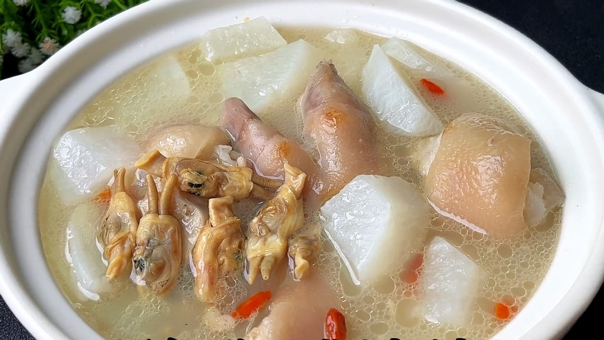 老人预防感冒增强抵抗力补什么,二次感染吃什么可以恢复呢