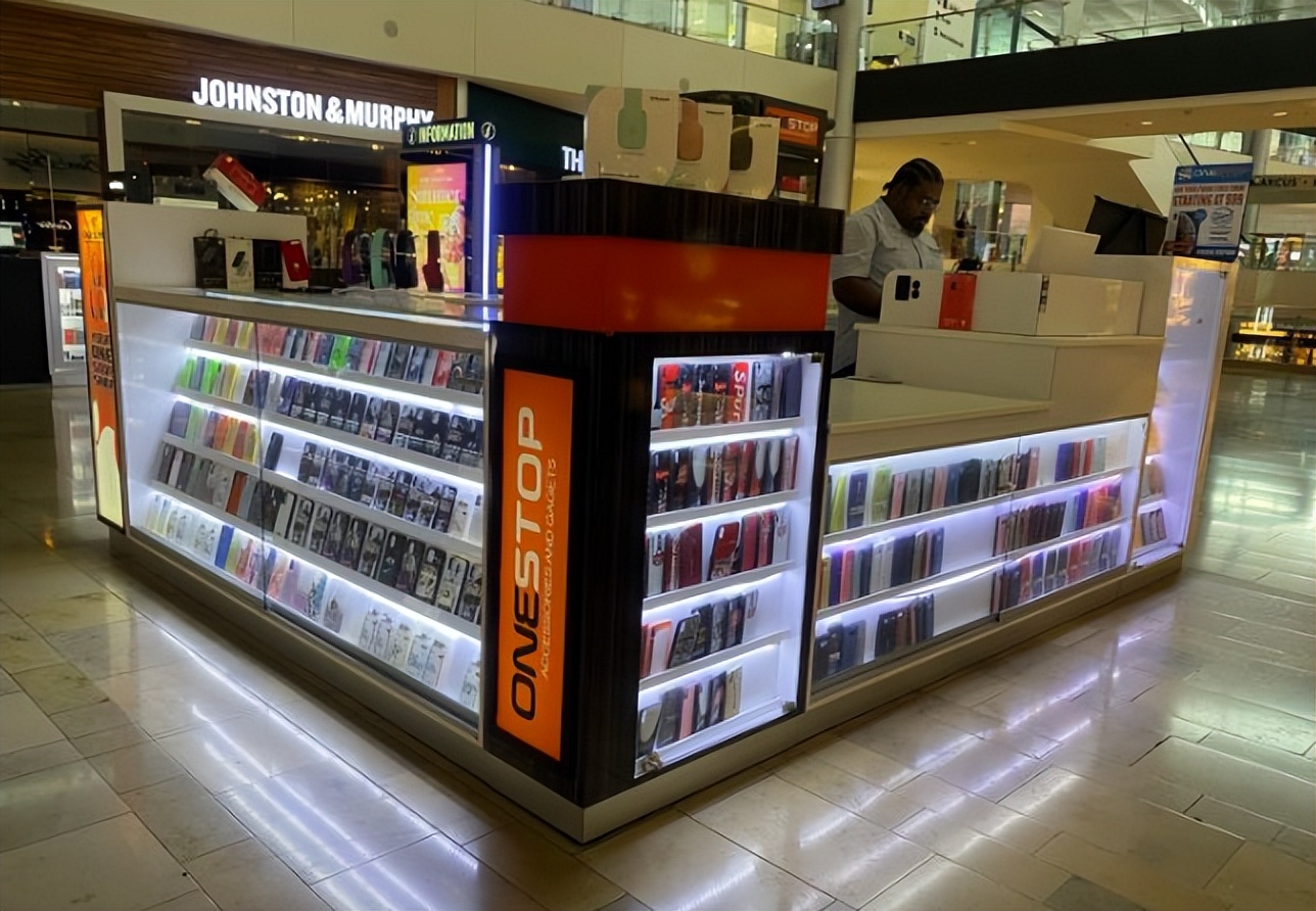 为什么外国人不爱看手机,为什么欧美不用手机壳