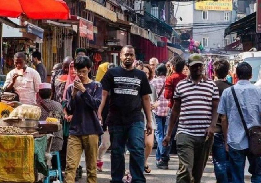 广州黑人泛滥，“黑二代”随处可见，如何治理？日本做法值得借鉴