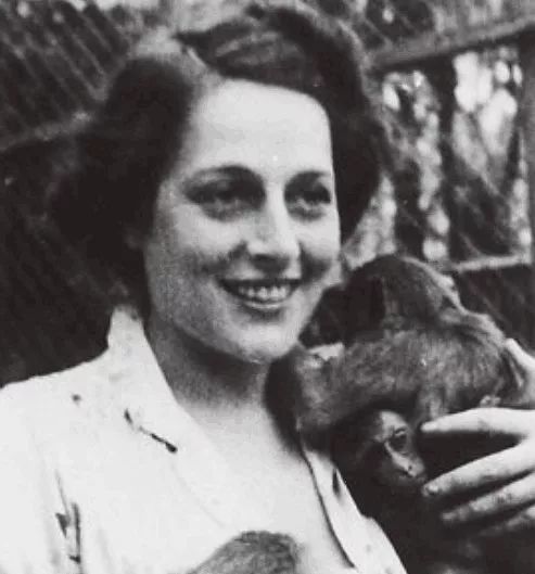 从地狱去往天堂路过人间,从天堂到地狱我路过人间什么意思