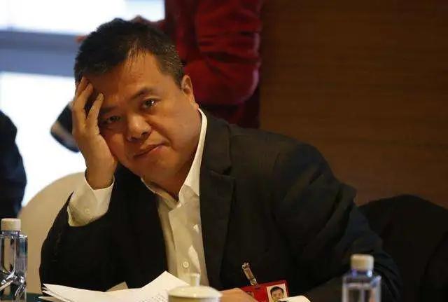 空降逼宫、含恨复仇、皈依佛门，大型真实网文江湖简史