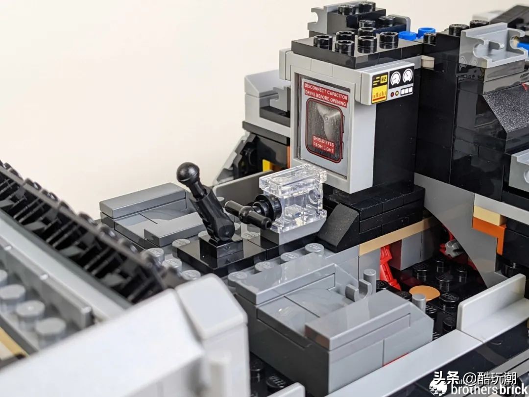 乐高10300回到未来时光机发售价,乐高回到未来21103测评