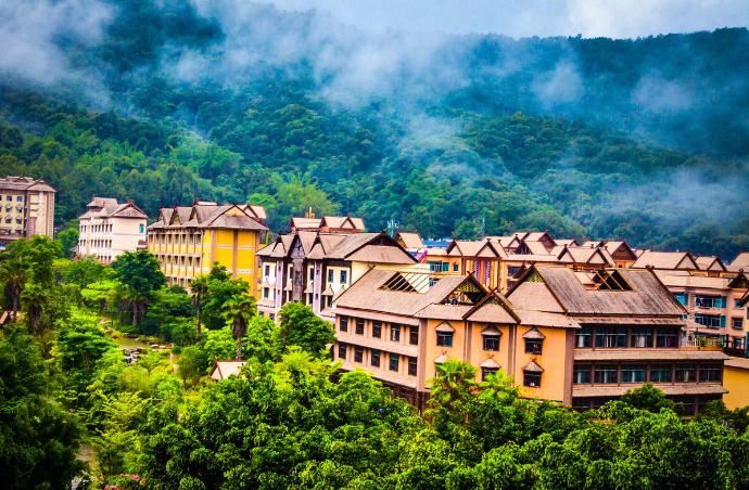 云南旅游少了什么景点,云南旅游的火爆程度