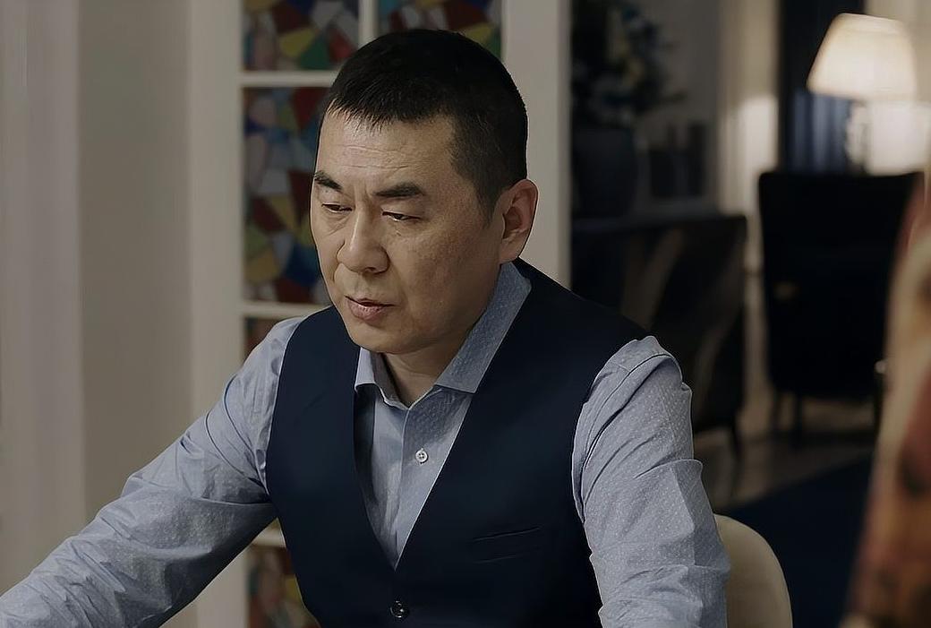 瞪眼咆哮,摇头晃脑,这6位演技被高估的“老戏骨”,该亮亮相了