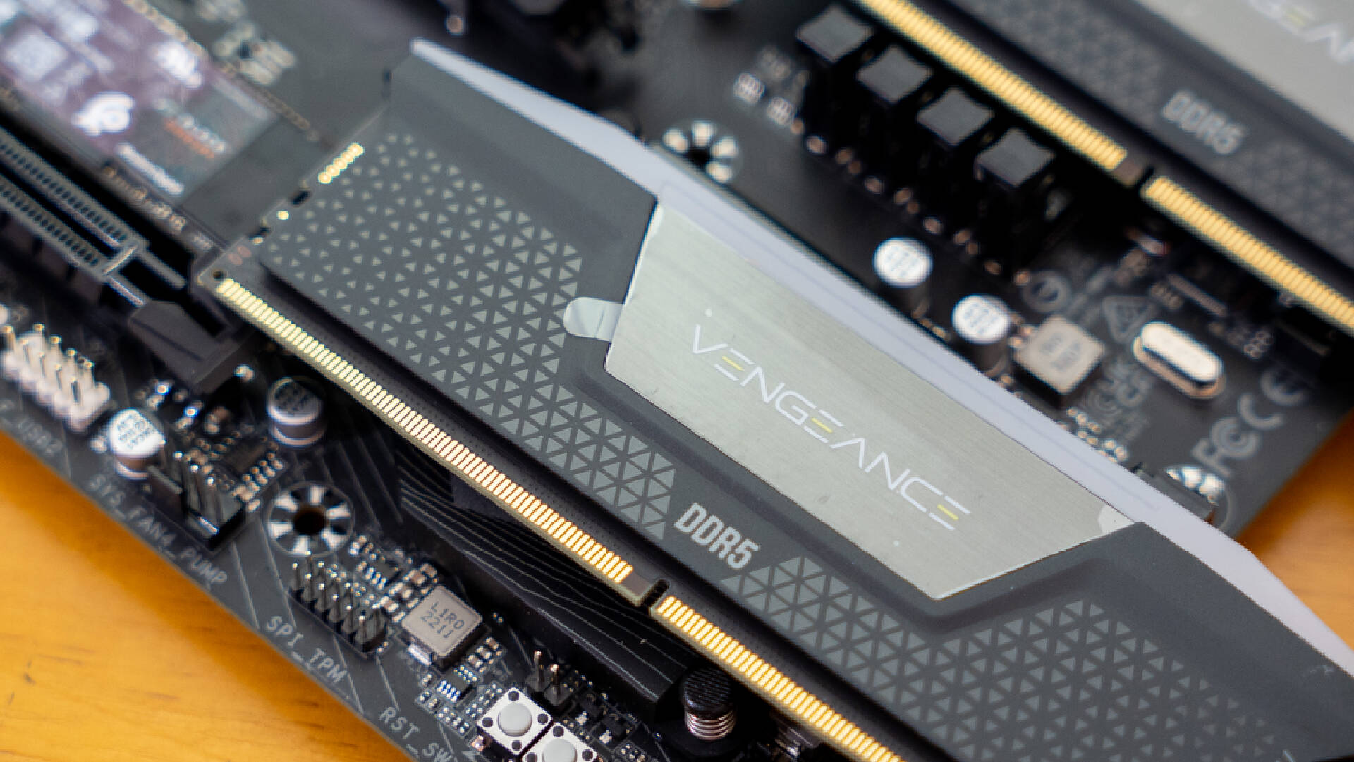 技嘉rtx4070ti魔鹰是什么级别,技嘉rtx4070ti魔鹰显存多大