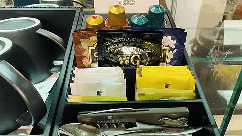 香港回归二十六周年庆典视频,香港jw万豪酒店房间介绍