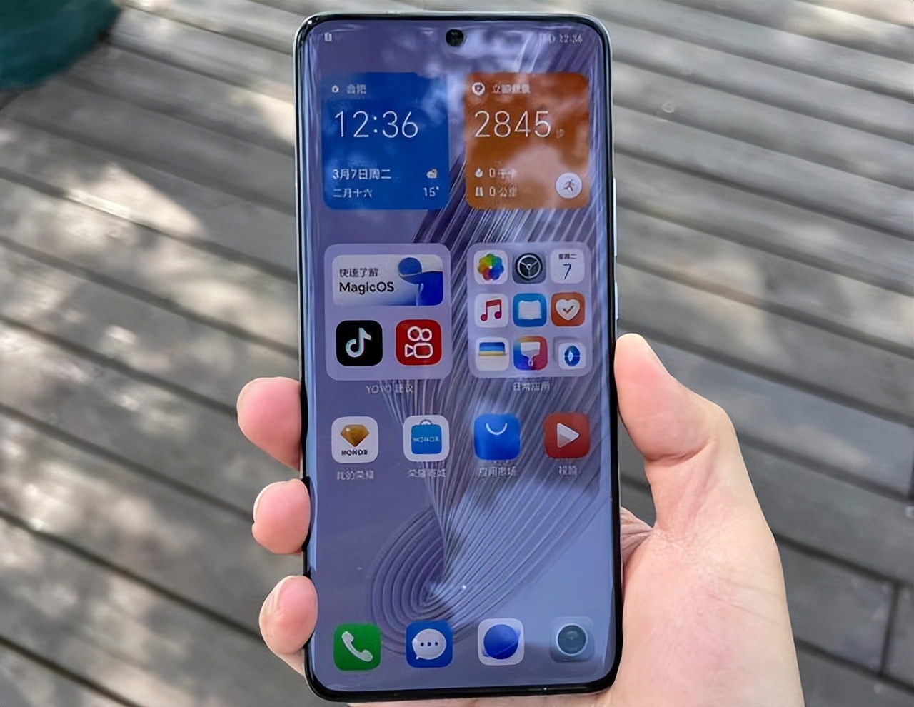 性能高续航强的5g千元手机有哪些,目前最好用和口碑最好的4款手机