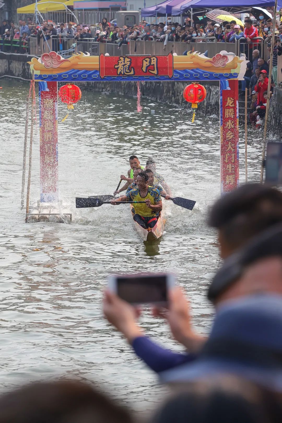 瓒呯櫨涓囪浼楄鐪嬬殑姣旇禌,浣涘北椤哄痉鐚涢緳