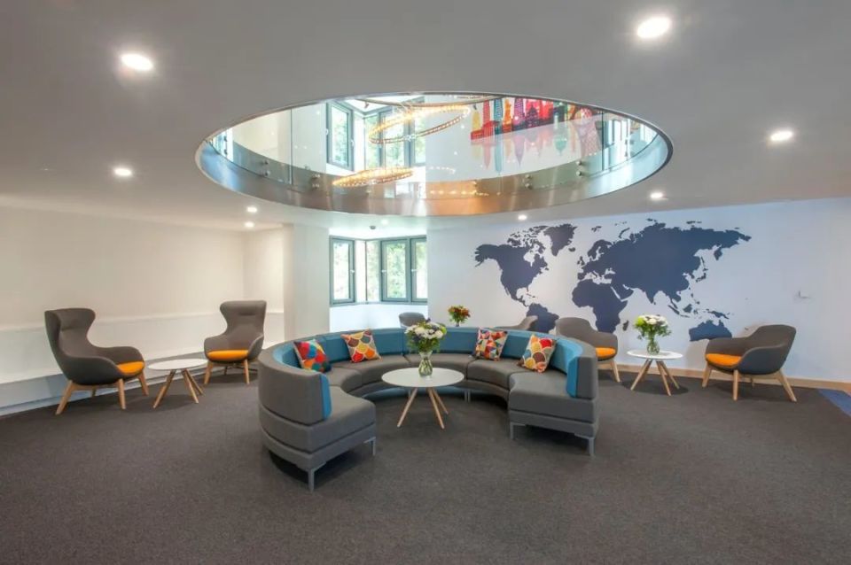 萨里大学院校介绍,萨里郡私立学校排名