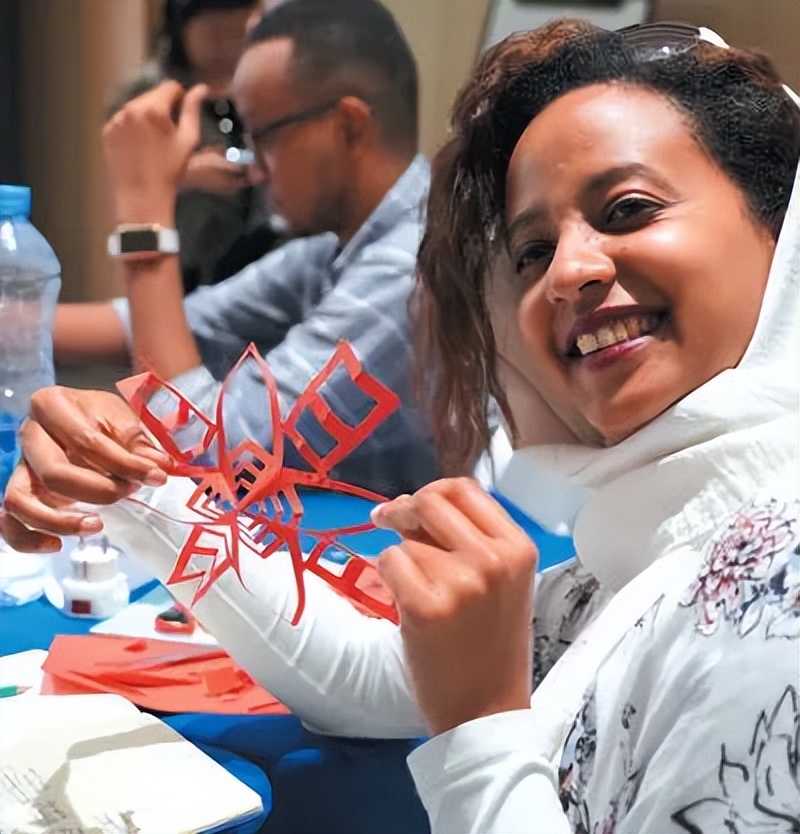 人民日报｜非洲青年创新创业计划，帮非洲青年创业者圆梦