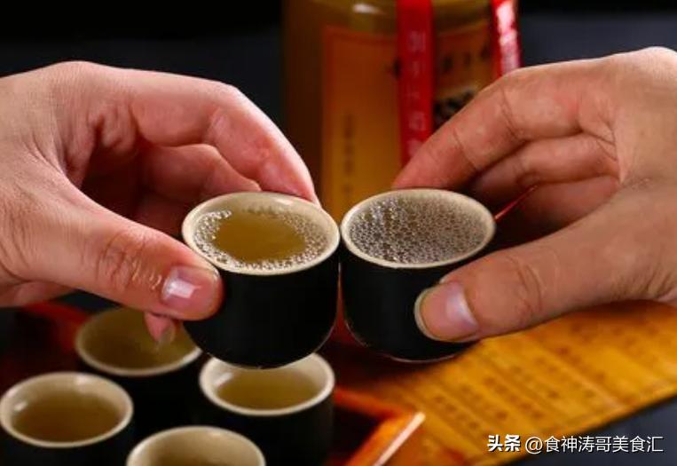 老北京喝酒“怪象”：虽然红星名满京城，但老百姓喝的却是这5款