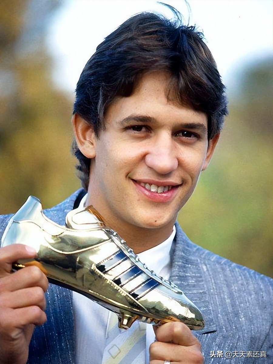 历史上的两届世界杯冠军,世界杯历届冠军杯冠军及金靴