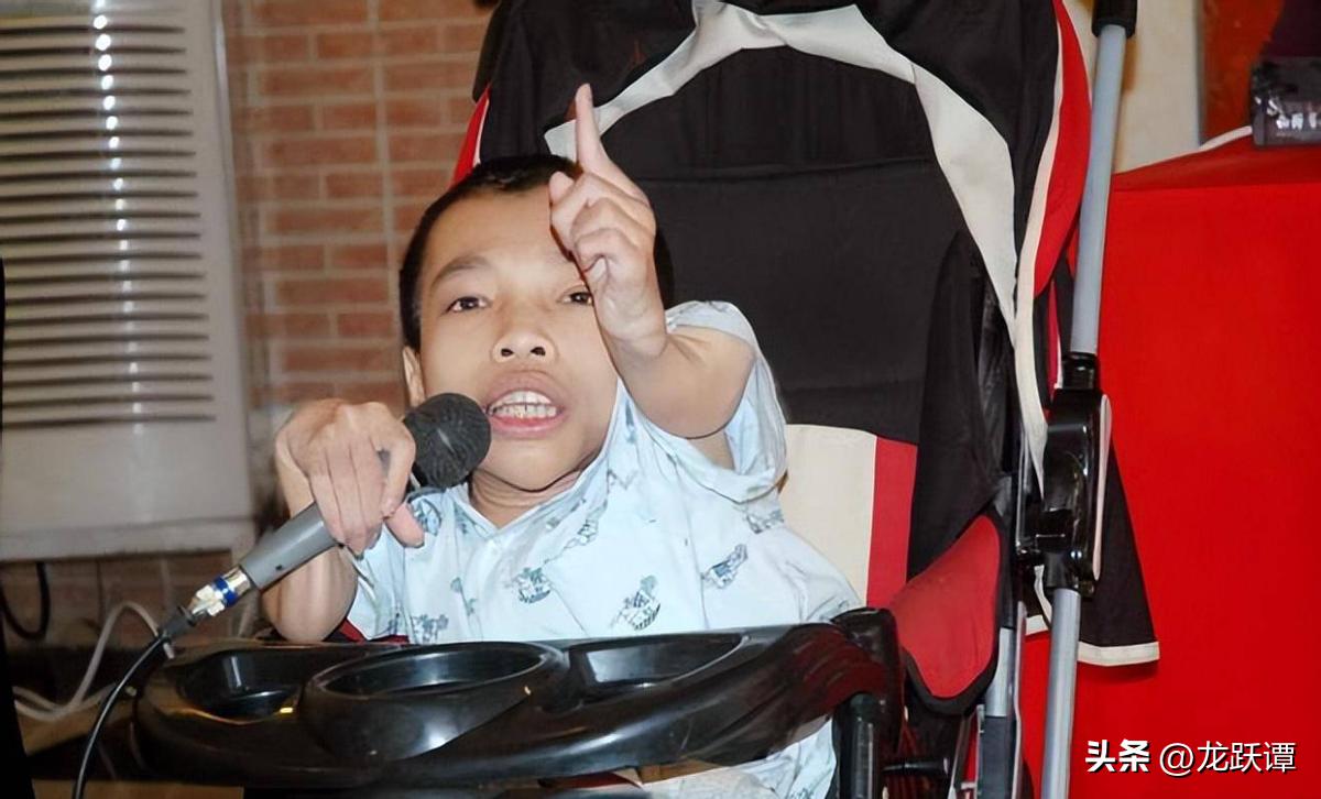 韬环鍗冧嚎鐨勫瘜璞潗杞濞跺コ绉樹功,90鍘樼背琚栫弽鎬昏