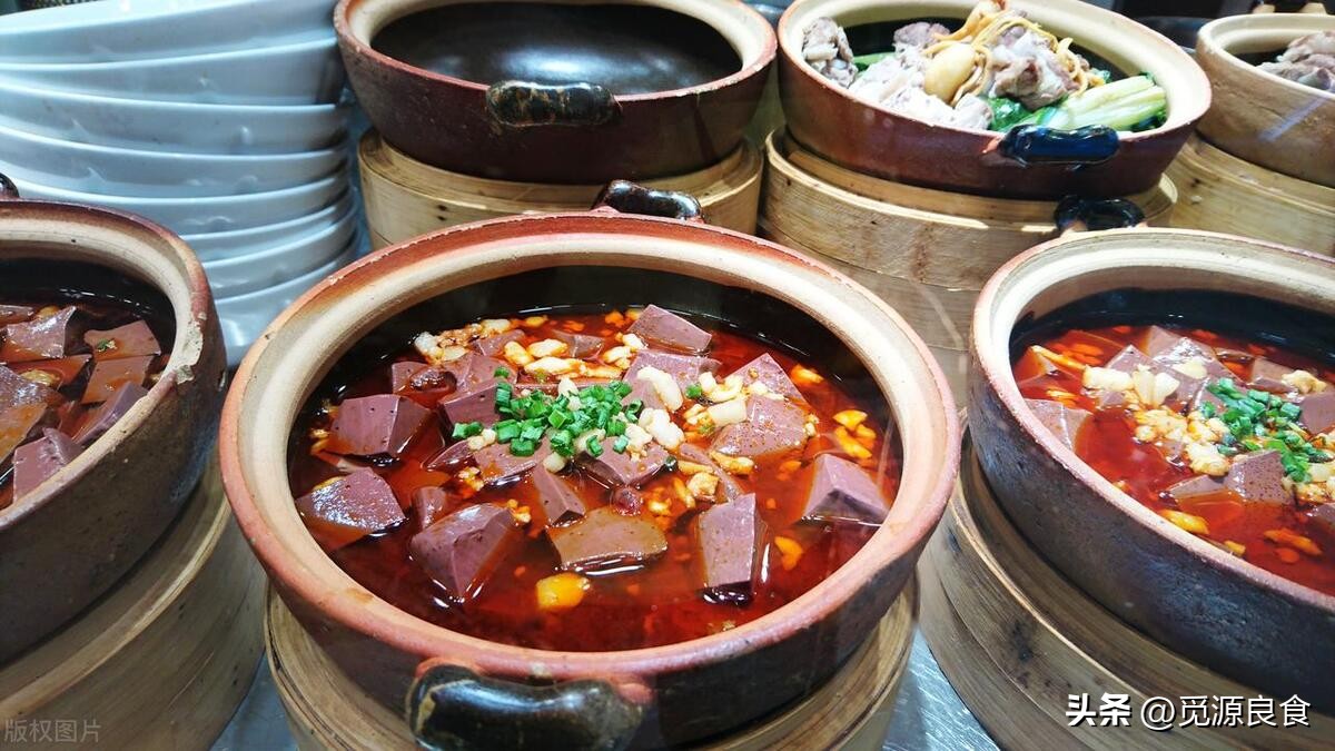 炒猪血要不要放料酒,炒猪血要不要焯水