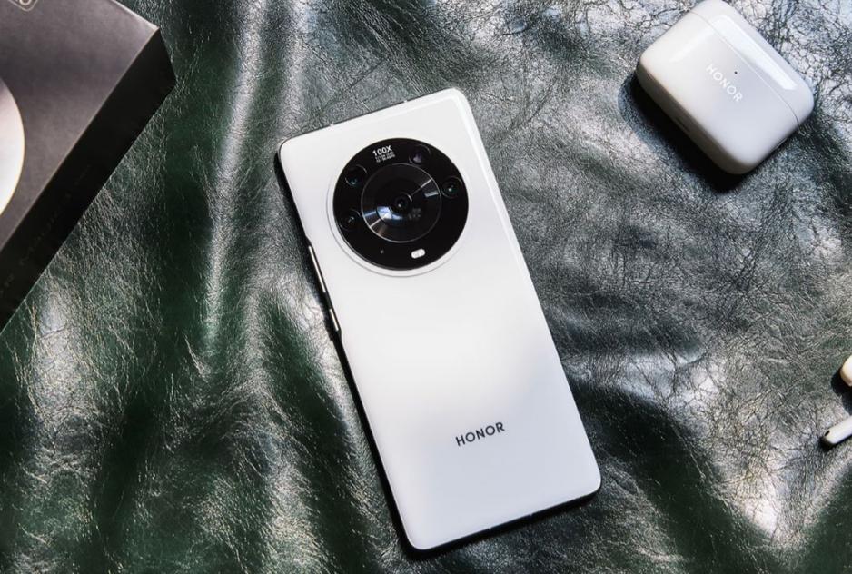 跳水最严重的几款旗舰手机,三款大跳水的旗舰手机