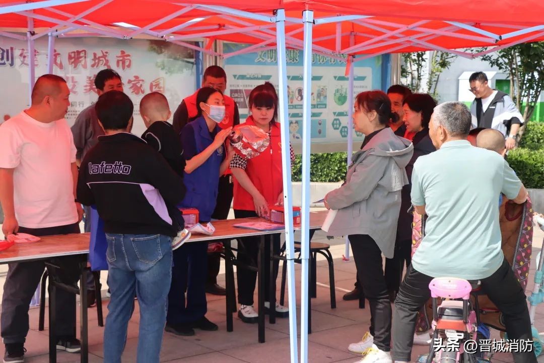 热爱科学崇尚科学│蓝朋友带你开启一场“消防科技之旅”~