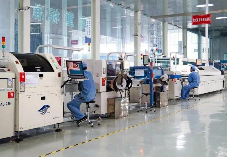 asml卖给中国的光刻机用来干什么,为什么只有asml能造光刻机