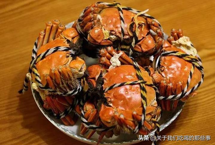 死螃蟹有一点点臭味能不能吃,活螃蟹哪些地方不能吃