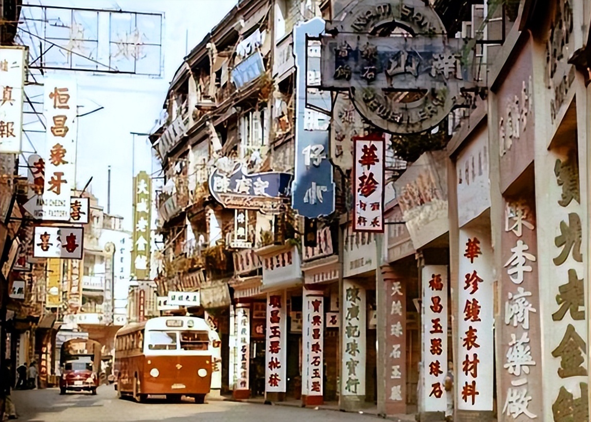 为什么香港有那么多黑帮？1997年香港回归，黑帮到底去哪了？