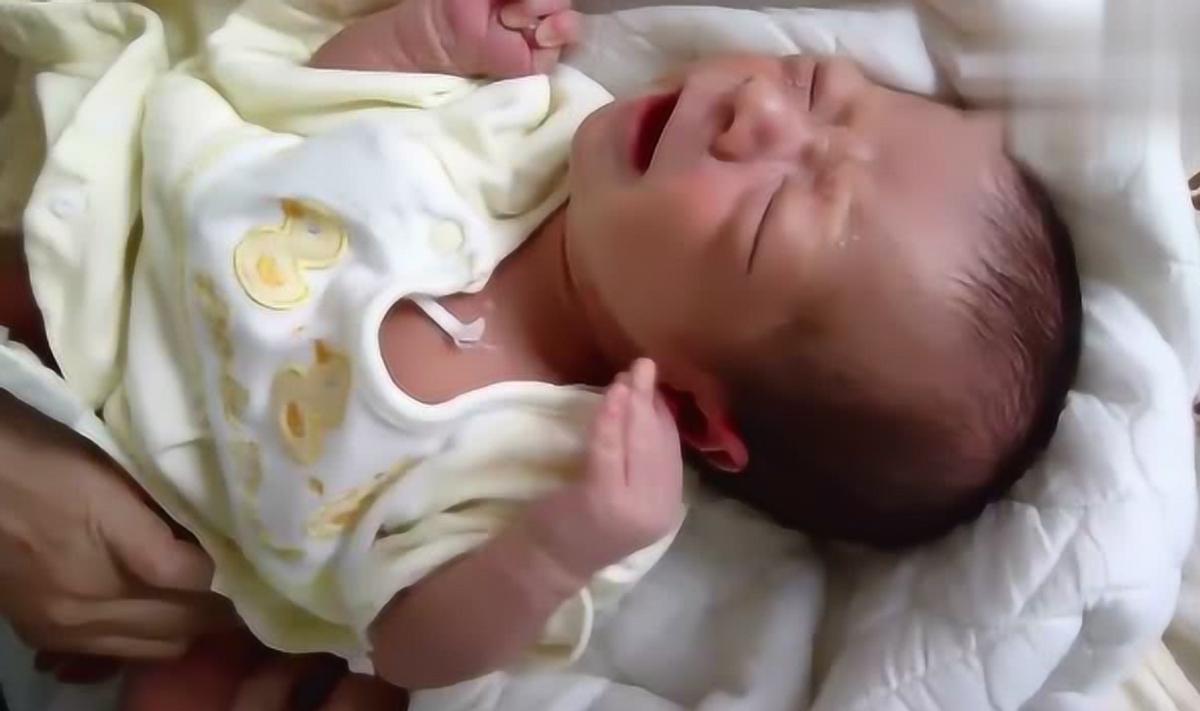 阴阳人有没有存在,阴阳人存在么