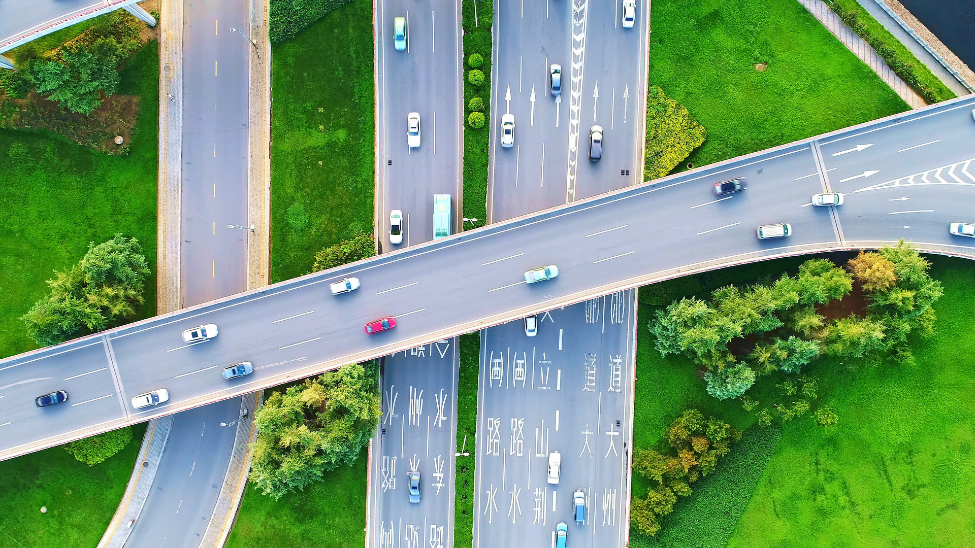 感悟百年大党刀刃向内的自我革命,深刻领悟党的百年奋斗历史经验