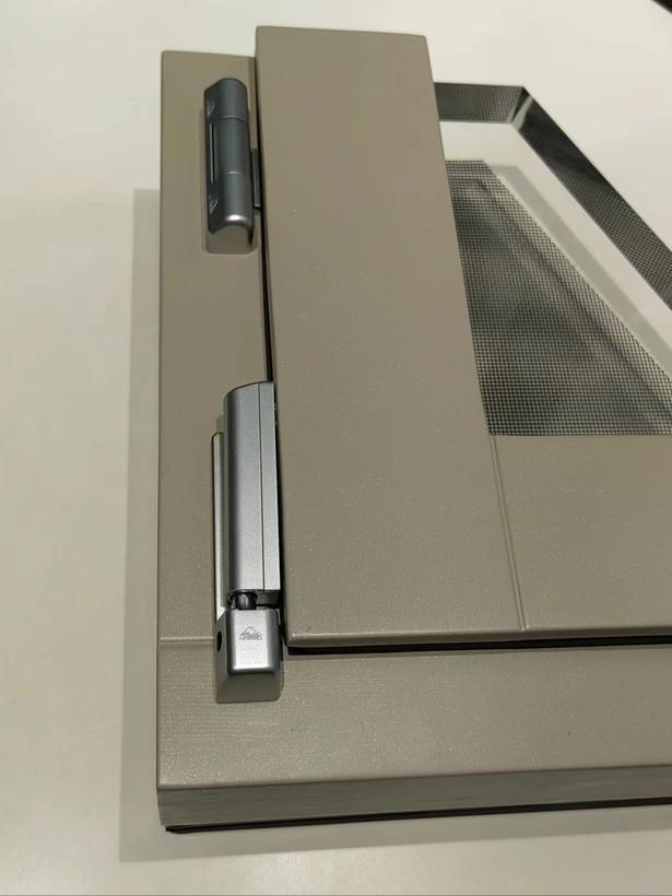 铝包木门窗多少钱一平,铝包木门窗是什么材质