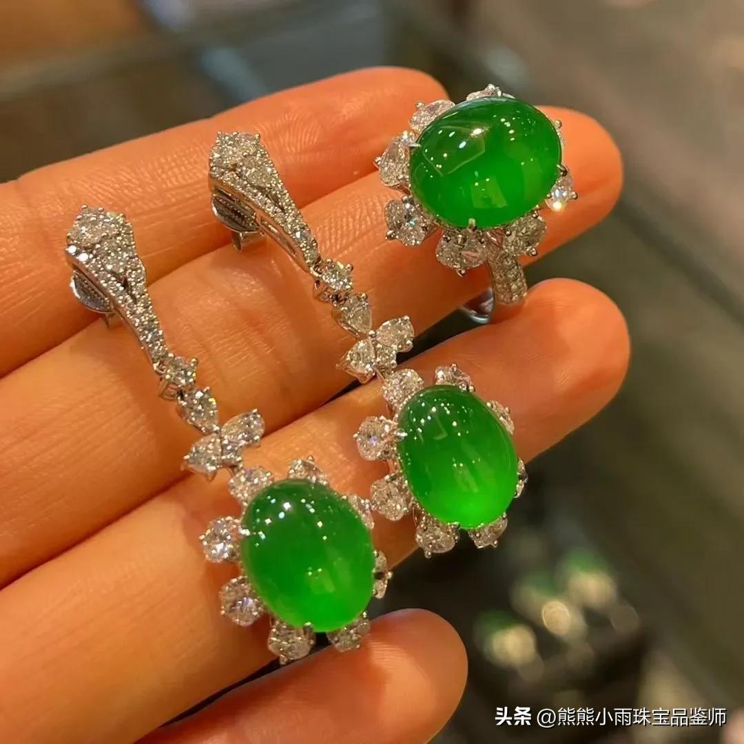 网上卖的戒指是真的吗,网上买的100多块金戒指是真的吗