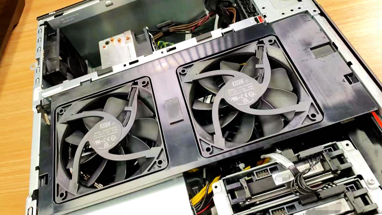 联想ThinkCentreP900,联想thinkcentree95测评