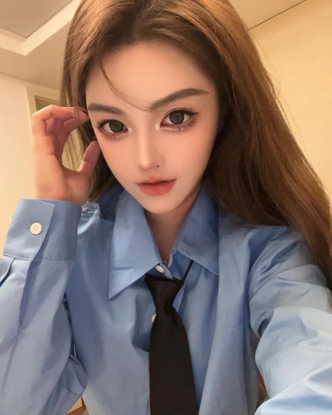 ins女神。如果不能一夜暴富，一夜抱你也好