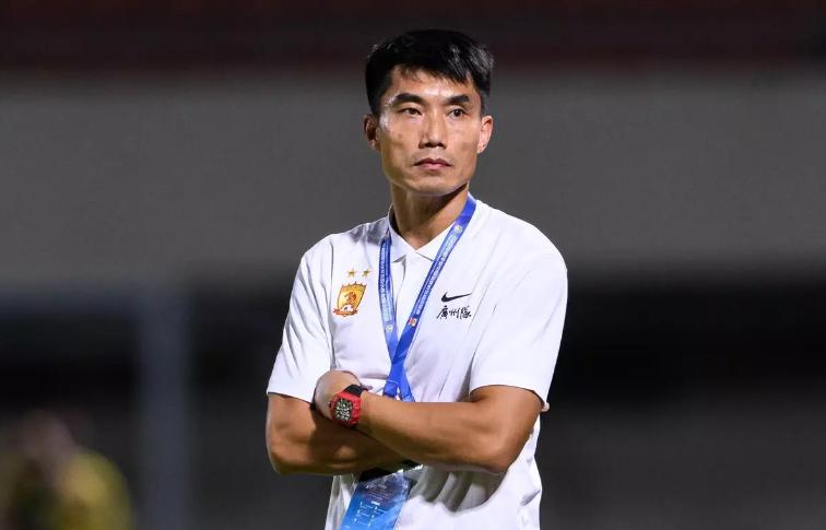 一展拳脚！中超三大本土主教练，一个压着打、一个铁血、一个睿智