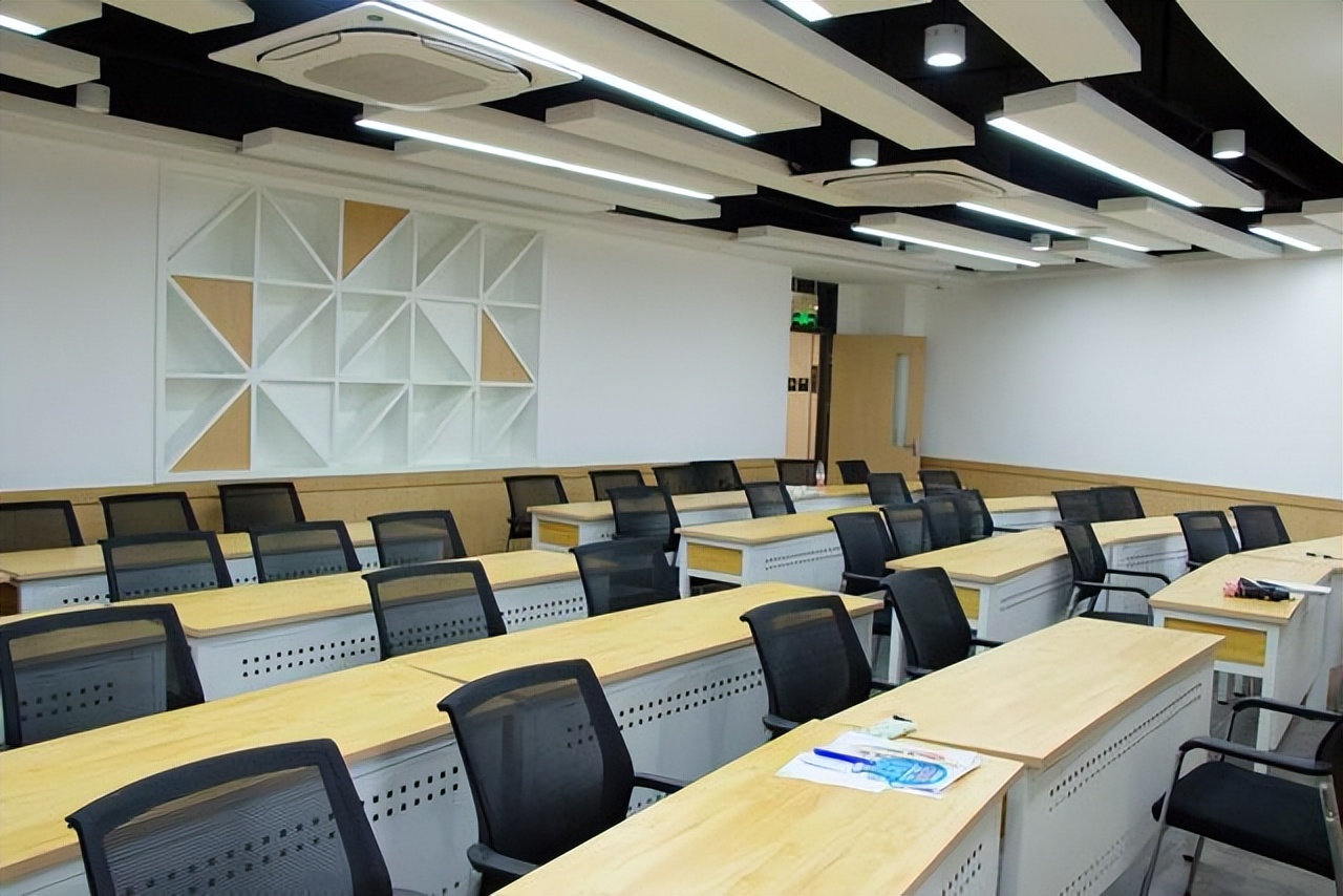 重庆新东方高考复读班,重庆新东方全日制复读学校