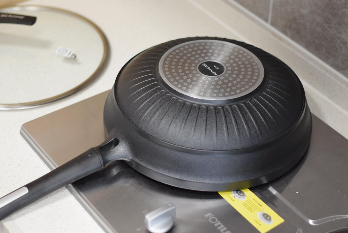 九阳精钢压花不粘锅,九阳晶钻大磨王耐磨不粘锅