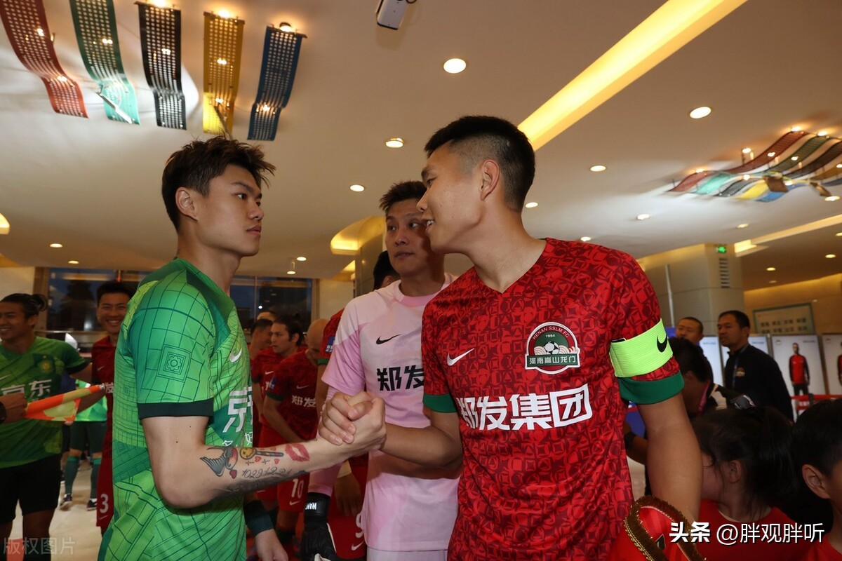 河南队在生存和地域情怀球迷的选择中选了后者，造成了如今的局面