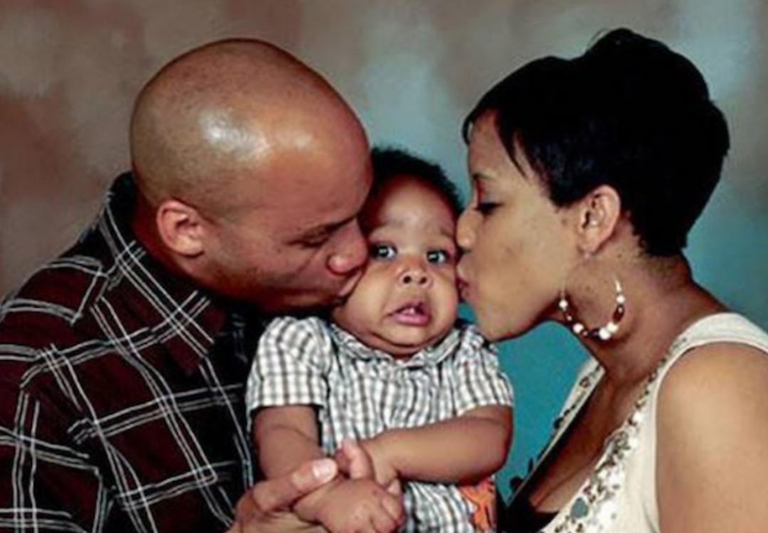 全家福摆拍失败搞笑视频,网友晒出的全家福引围观