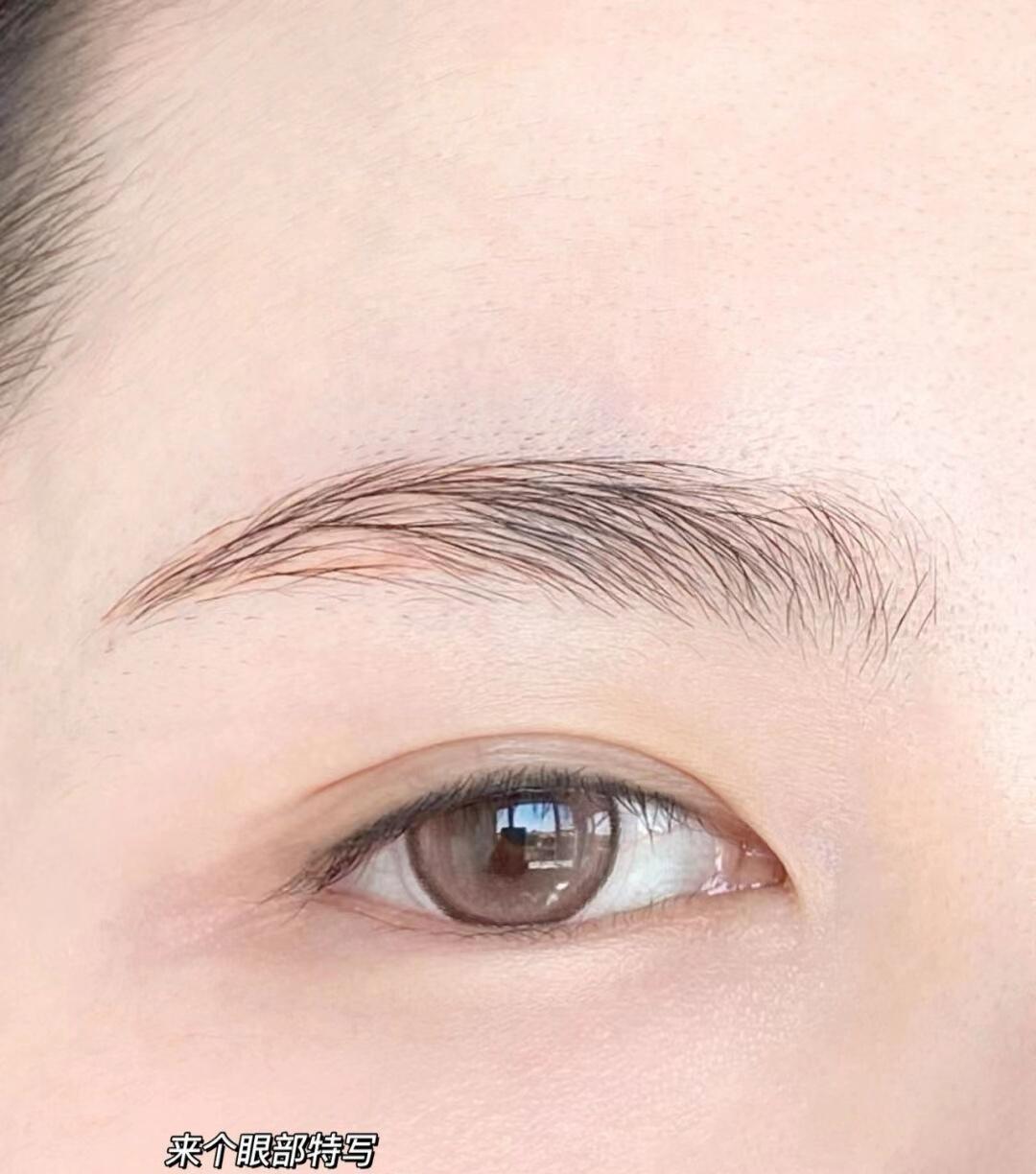 眼霜是大牌的好还是一般的好,普通眼霜跟功效型的眼霜的区别