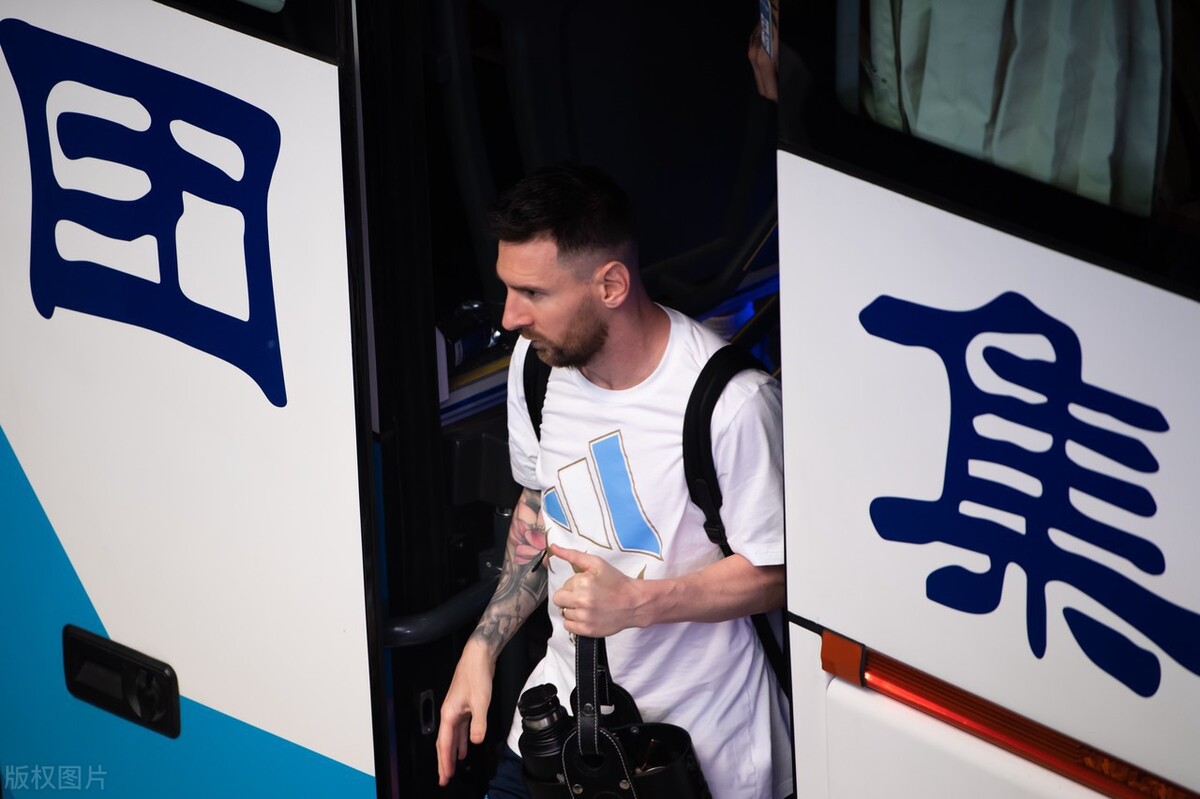 梅西在巴萨待了多长时间,梅西待在俱乐部的时间