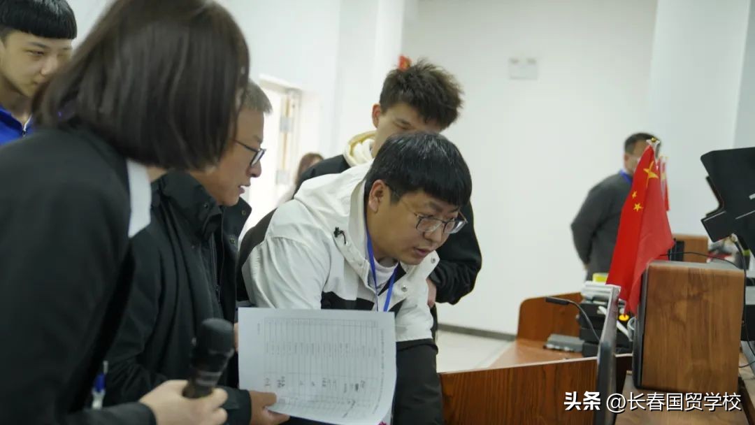 国贸学校在2023年长春市中职学校电子商务技能大赛中摘金夺银！