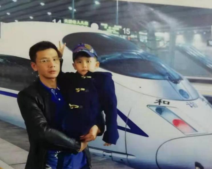 雇主亡故保姆养小孩,保姆小孩因病去世抱走雇主孩子