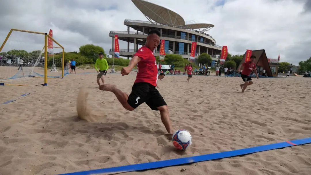 鸡西首届兴凯湖杯,兴凯湖沙滩足球比赛