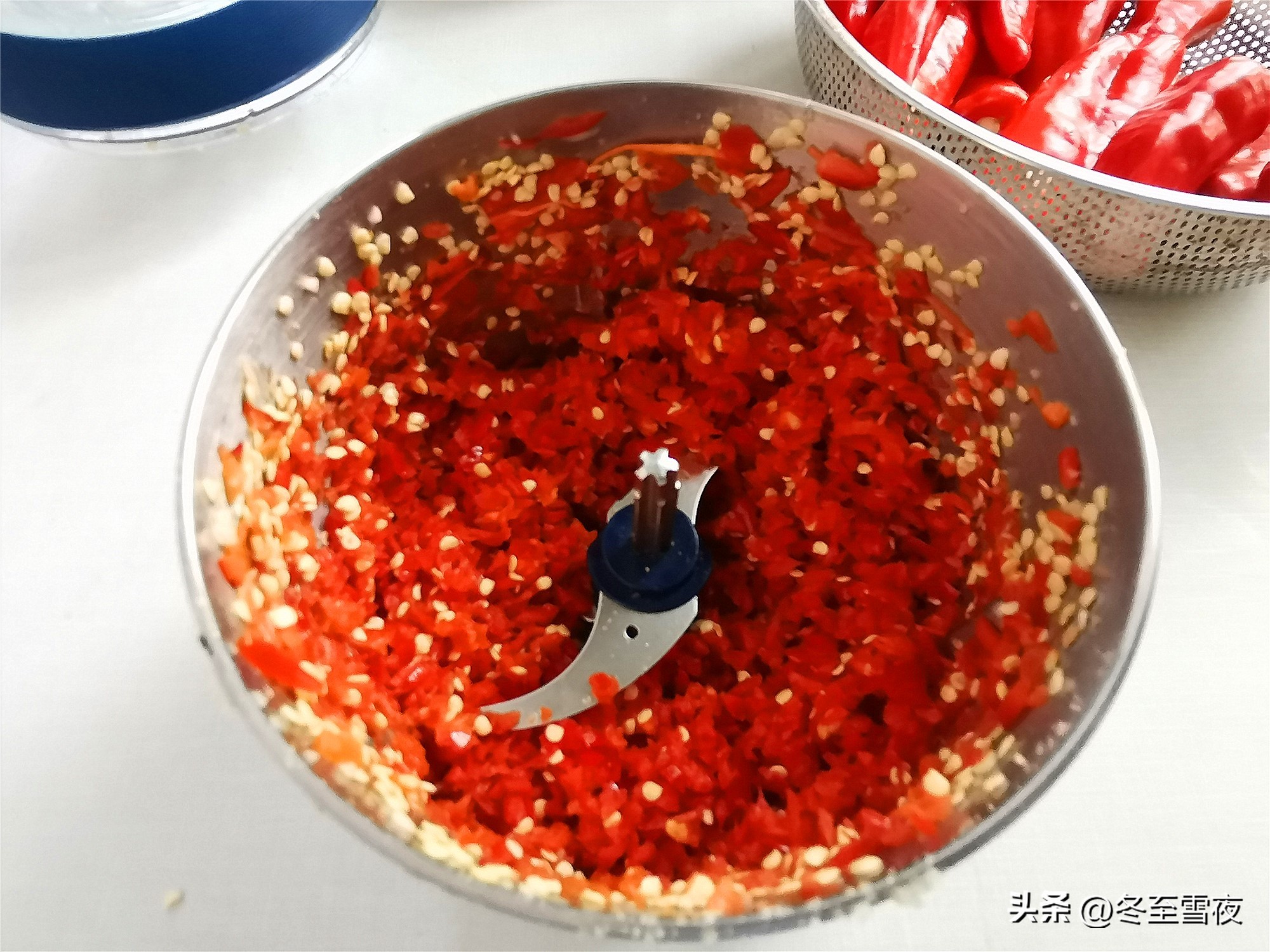 辣椒酱调制方法最正宗的做法,做辣椒酱的详细配方大全