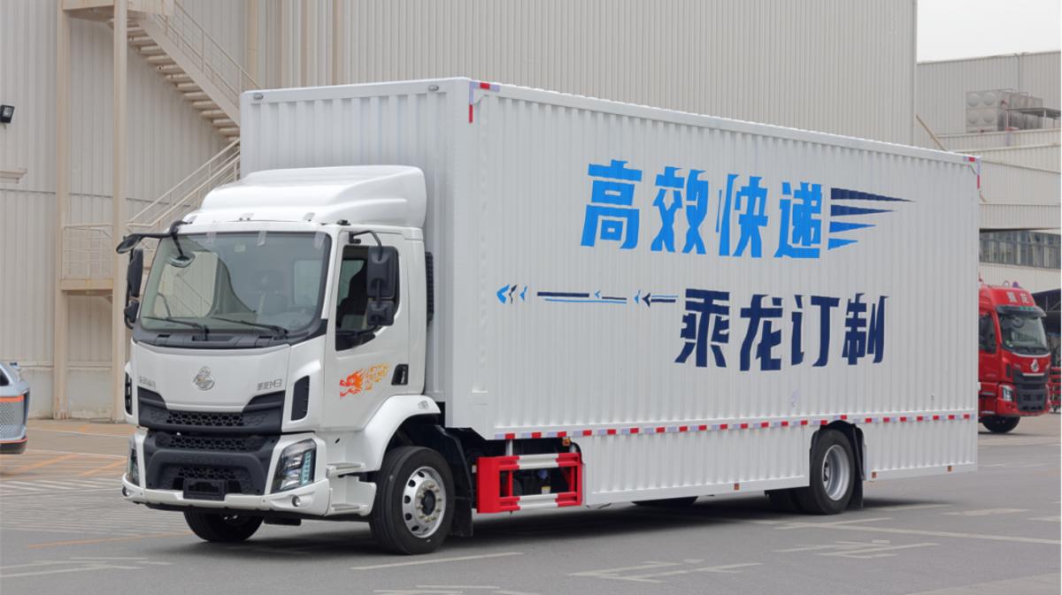 10米大单桥高栏货车,10米货箱单桥车