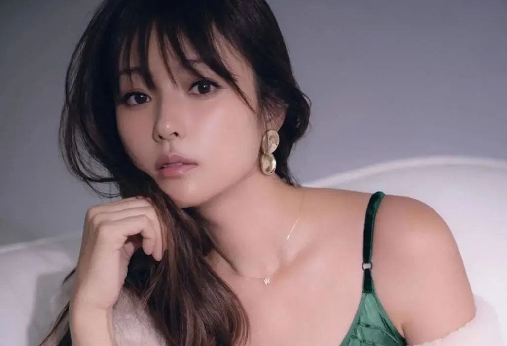 石原里美深田恭子新剧,石原里美深田恭子共同点