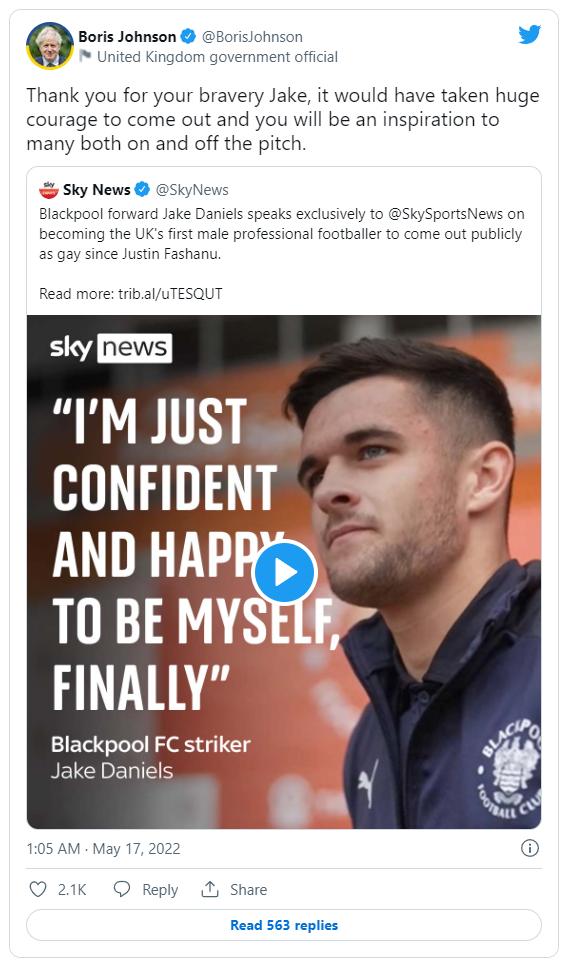 鏉板厠涓瑰凹灏旀柉瓒崇悆,鏉板厠路涓瑰凹灏旀柉