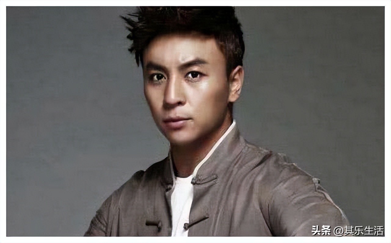 九岁县太爷演员今昔对比,九岁县太爷扮演者现在长什么样