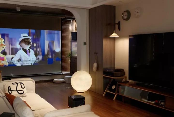 投影仪是激光的好还是智能的好,激光投影仪推荐2023性价比最高