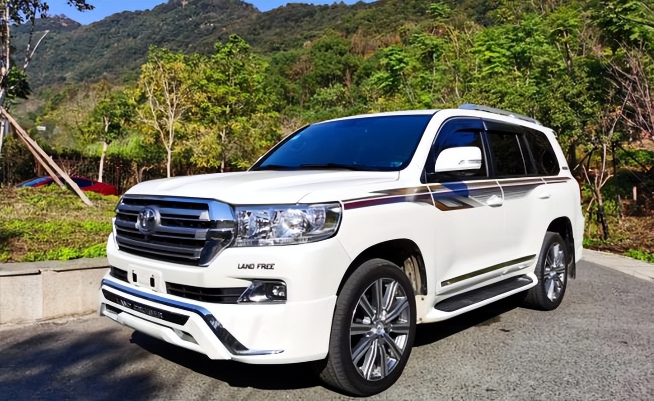 有陆地巡洋舰美称的兰德酷路泽,2014兰德酷路泽陆地巡洋舰4600v8