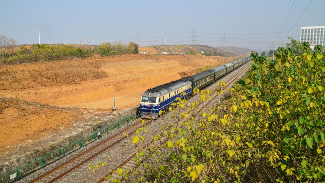 再见k歌翻唱,再见k歌伴奏