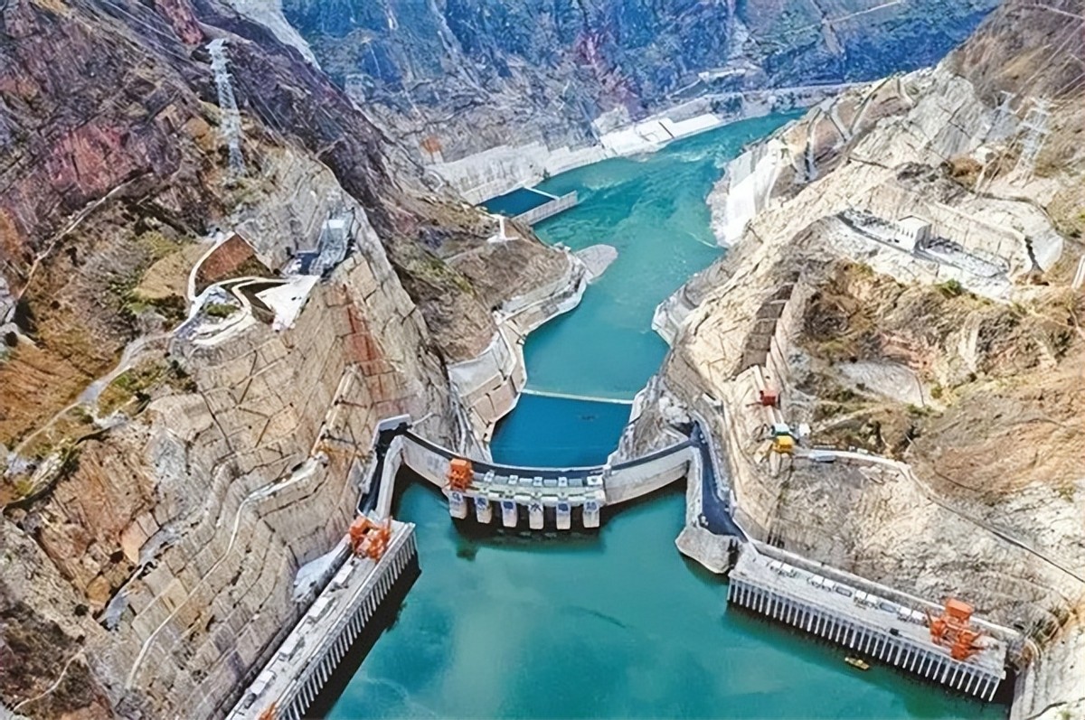 乌东德水电站创造的世界之最,中国第四大水电站乌东德投产发电