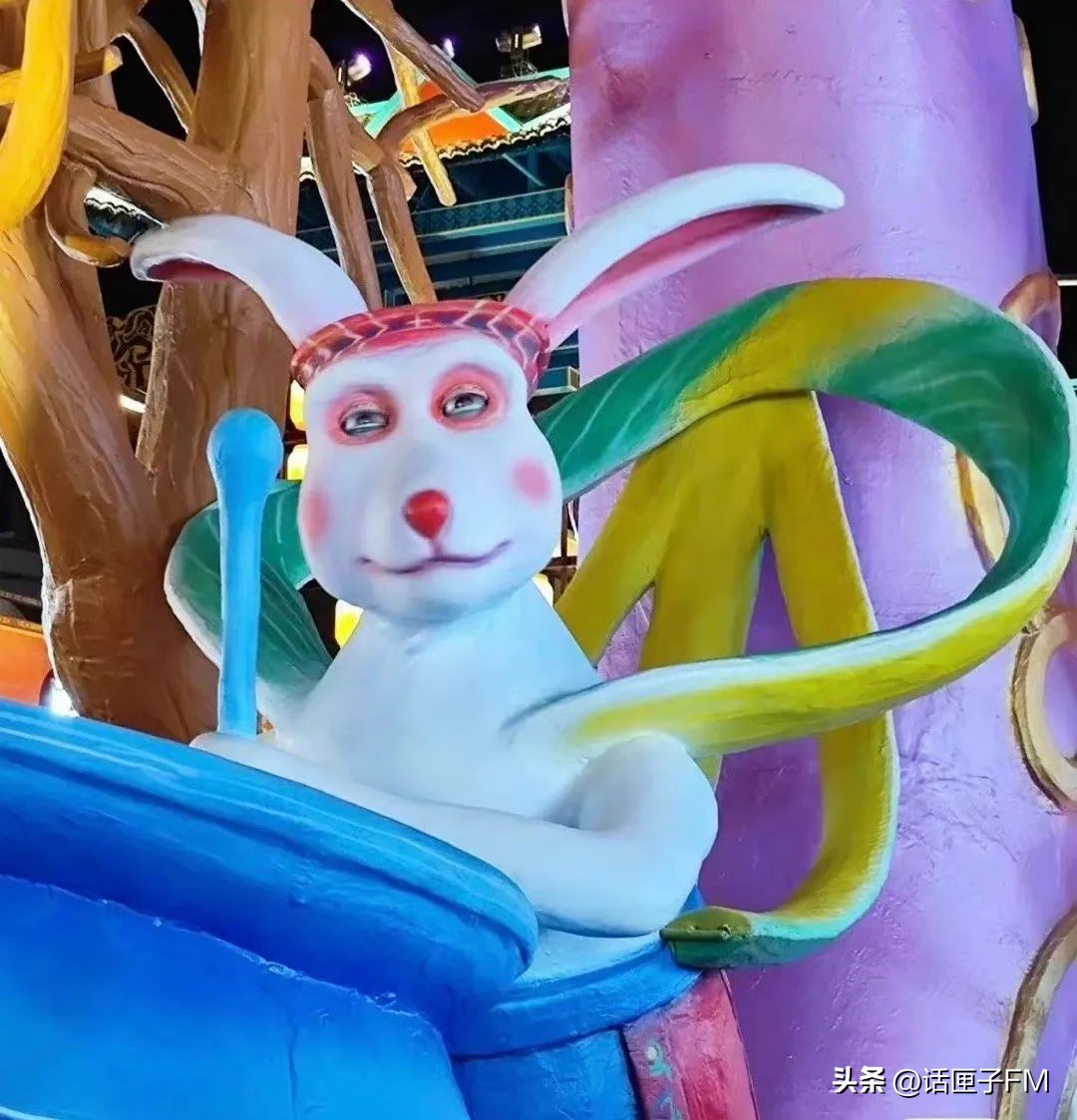 重庆兔子灯拆除,拆除彩灯的根本原因